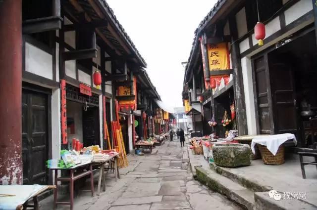 华为 2021 年营收较上年下降 28.9%，可能的原因是什么？游戏画面